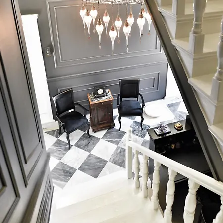 Siyah Lale Cunda 1841 (adults Only) 호텔 2*