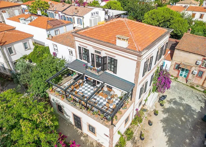 Siyah Lale Cunda 1841 (adults Only) Hotel