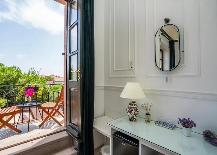 Siyah Lale Cunda 1841 (adults Only) Hotel