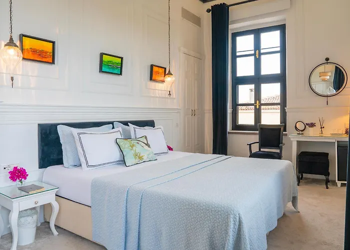 Siyah Lale Cunda 1841 (adults Only) Hotel 2*