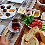 Siyah Lale Cunda 1841 (adults Only)