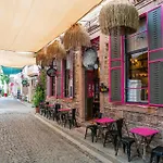 Siyah Lale Cunda 1841 (adults Only) Hotel 2*