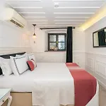 Hotel Siyah Lale Cunda 1841 (adults Only) 2*
