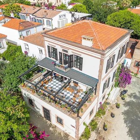 Siyah Lale Cunda 1841 (adults Only) Hotel