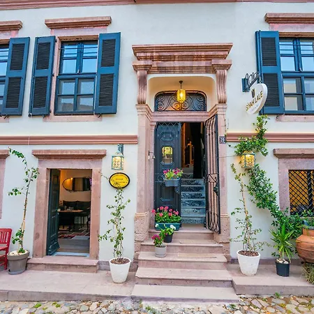 Siyah Lale Cunda 1841 (adults Only) 2*