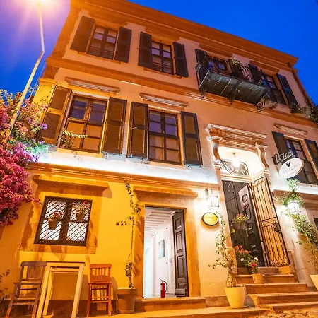 Siyah Lale 1841 (adults Only) جوندا