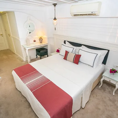 Siyah Lale Cunda 1841 (adults Only) 2* Cunda