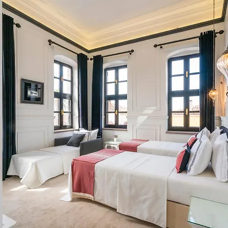 Siyah Lale Cunda 1841 (adults Only) 2*